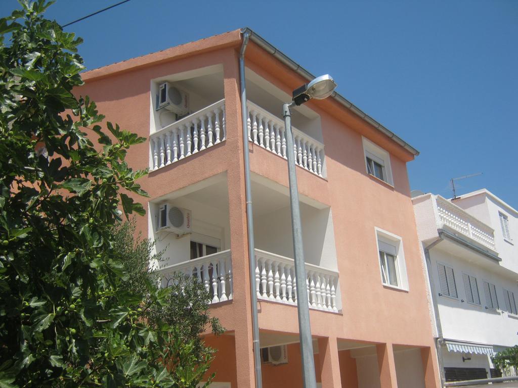 *** Apartments Ante - Vodice