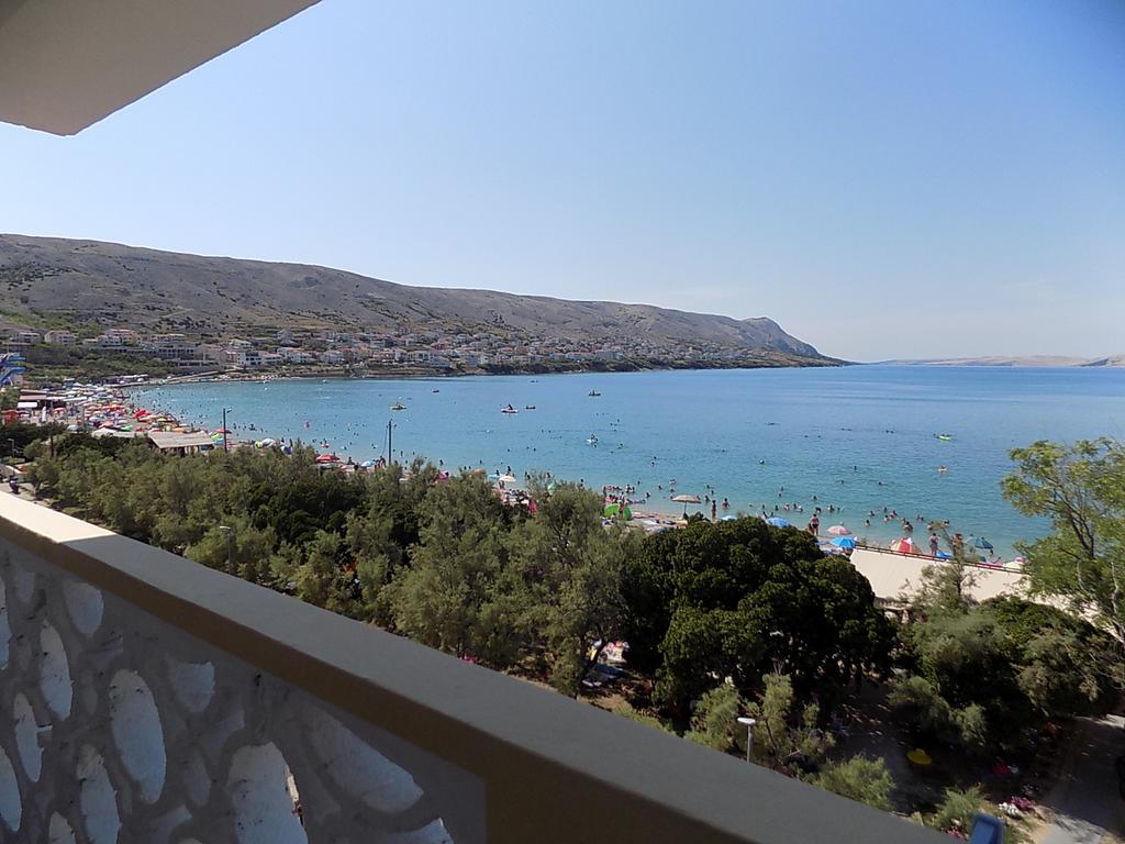 Rooms and Apartments Galeb - Pag